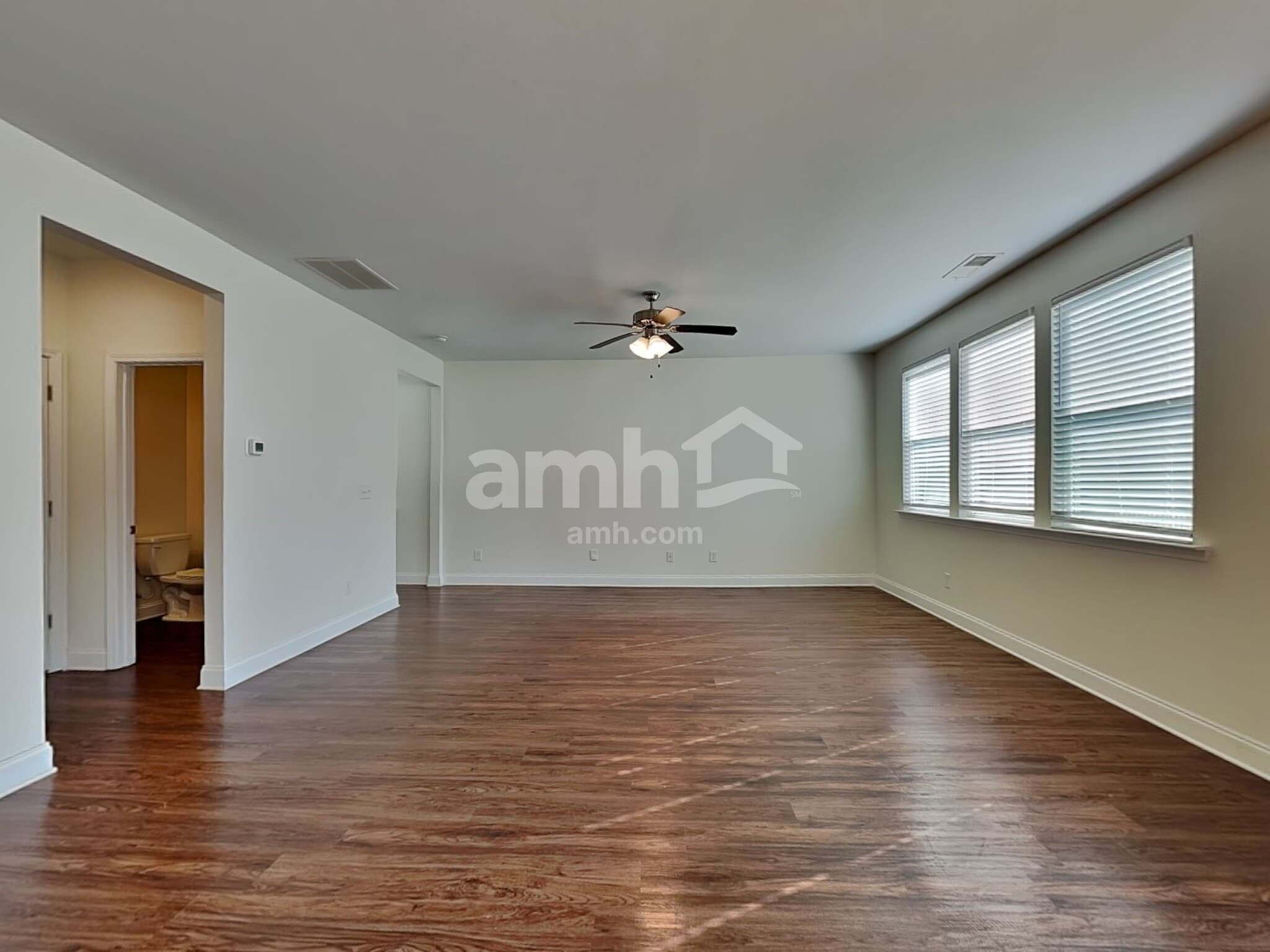 Building Photo - 401 Levon Ct