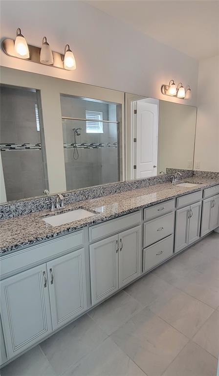 Building Photo - 17415 Bal Harbour Dr