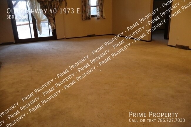 Building Photo - Old Highway 40 1973 E.-