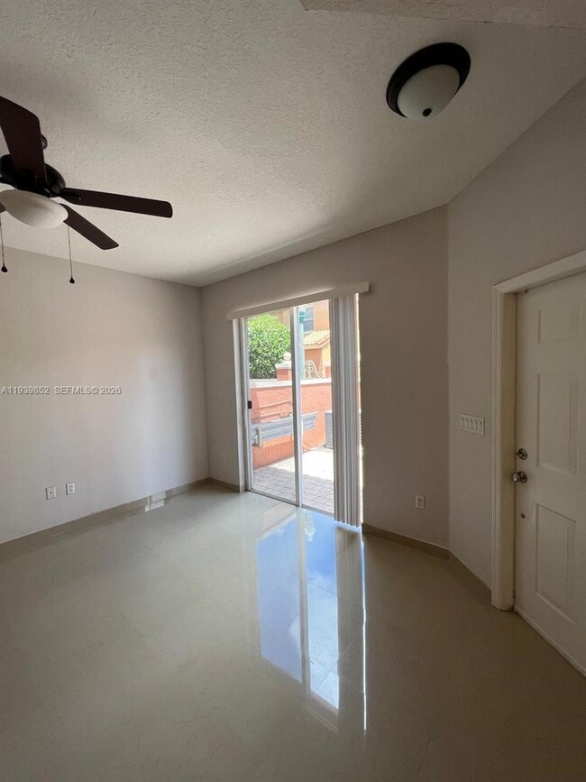 Building Photo - 721 SW 107th Ave