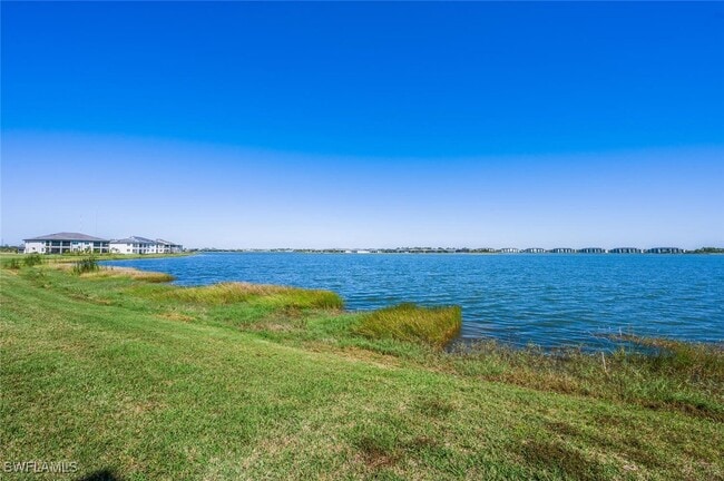 Building Photo - 16570 Ridgeview Cir