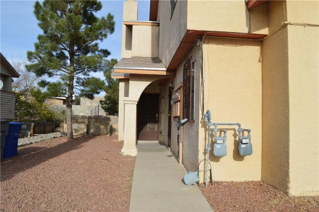 Building Photo - 11613 James Watt Dr