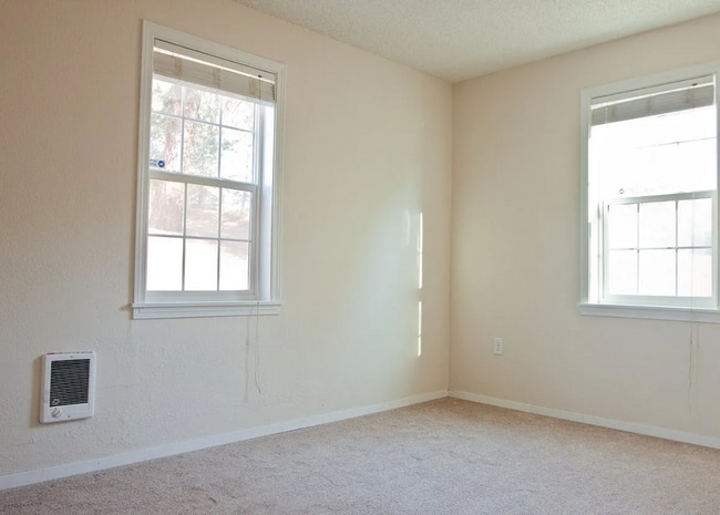 Building Photo - 3226 W Trinity Cir