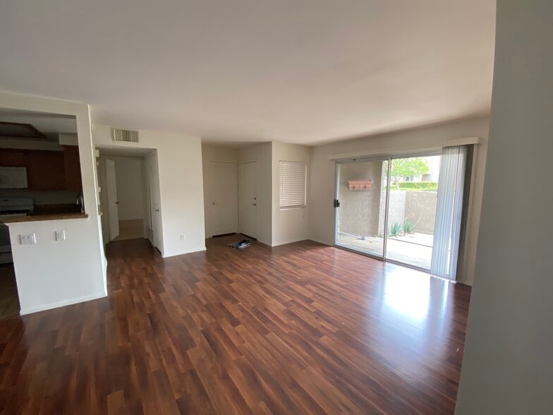 Building Photo - 200 E Alessandro Blvd