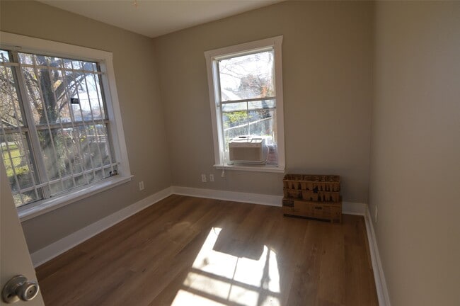 Building Photo - 2714 Holman St