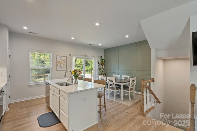 Building Photo - 4113 Edenborn Ln