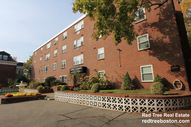 Building Photo - 110 Babcock St