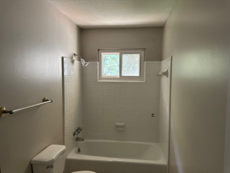 Building Photo - 3814 Cherwood Ln