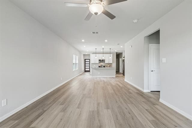 Building Photo - 716 Caraway Dr