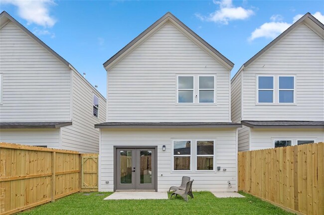 Building Photo - 7228 Avenue B