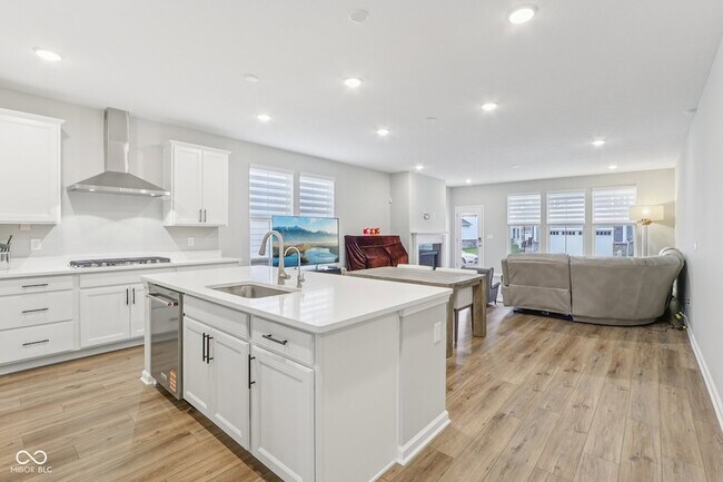 Building Photo - 14459 Bishop Birch Pl