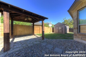 Building Photo - 511 Pecan Forest