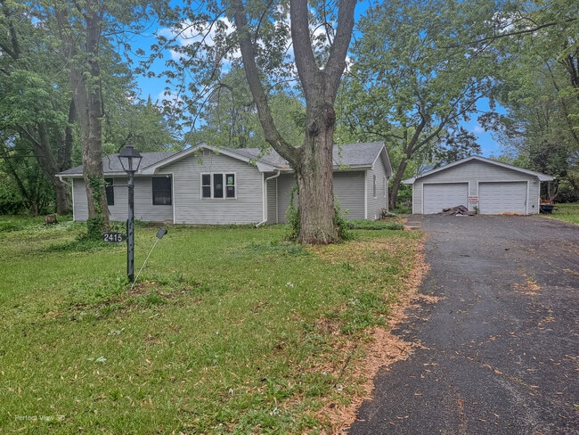 Primary Photo - 2415 Lockner Blvd