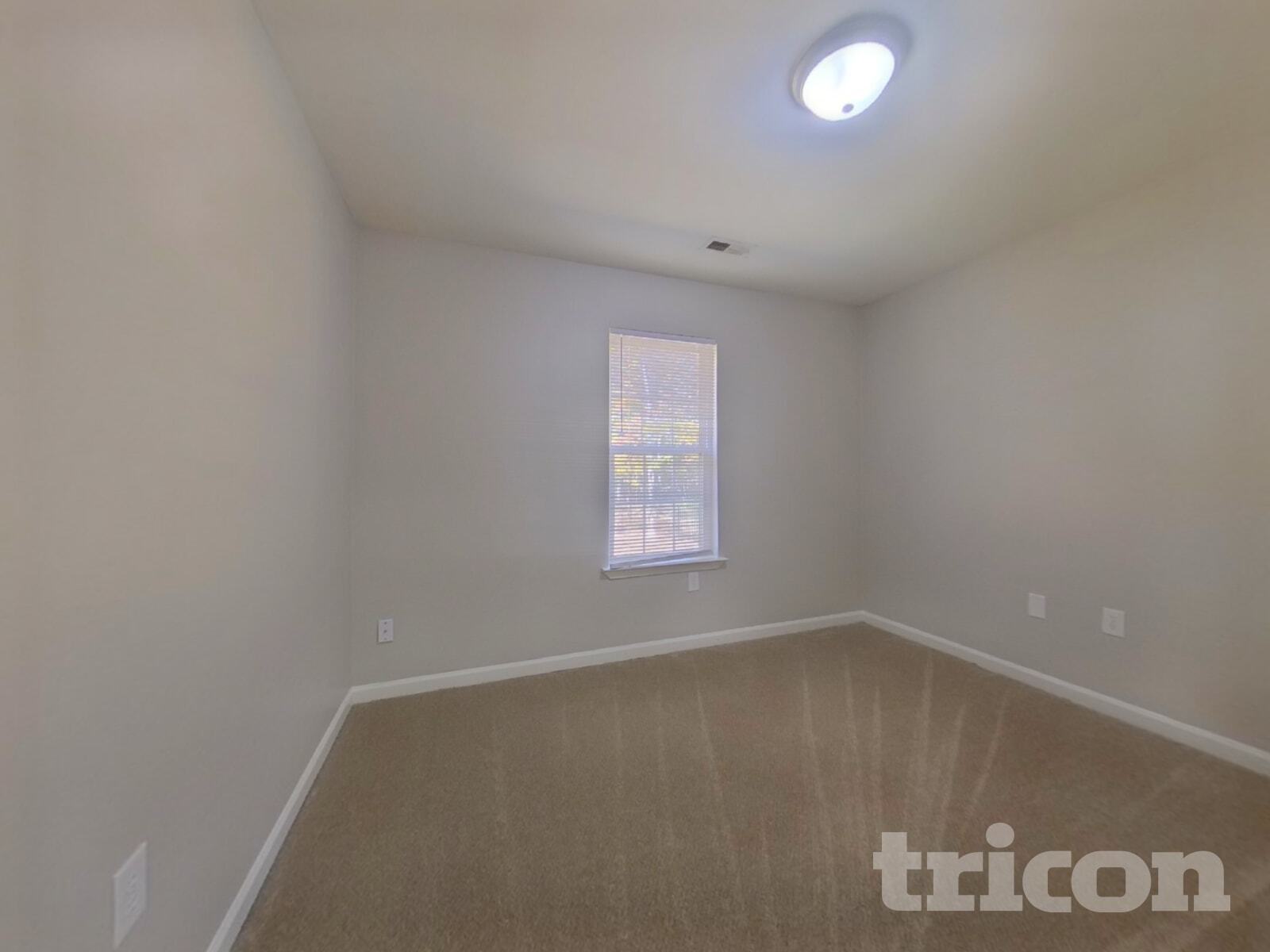 Building Photo - 6215 Rockwell Blvd W