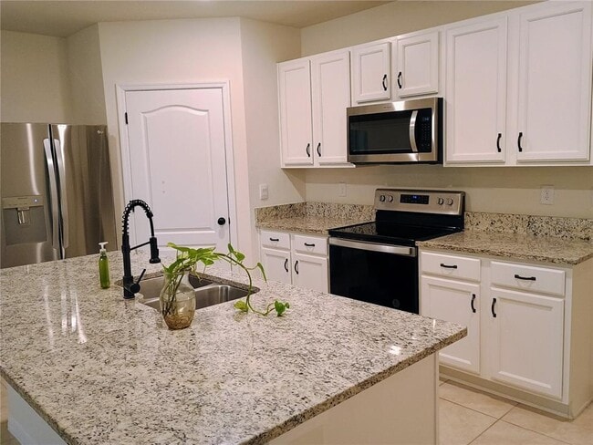 Building Photo - 3358 Eastgrove Ter