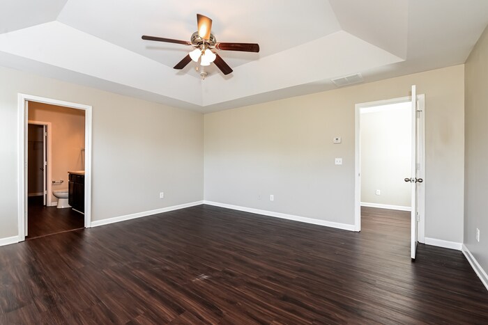 Building Photo - 166 Biscayne Terrace