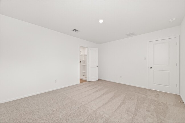 Building Photo - 16846 Spotted Oak Dr