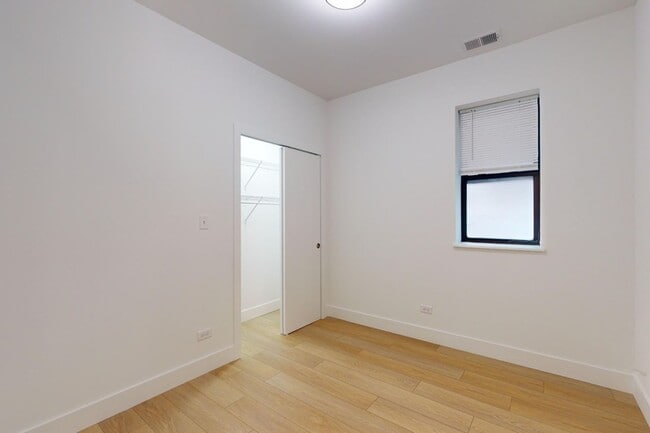 Floorplan - 5339-5345 S. Woodlawn Avenue