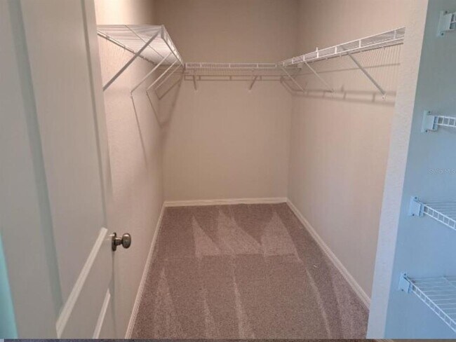 Building Photo - 430 Sherbourne St