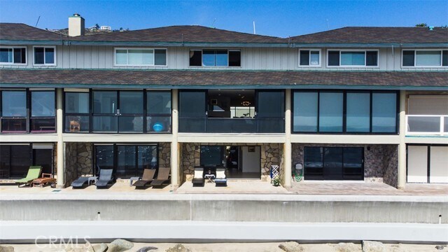 Building Photo - 99 Blue Lagoon