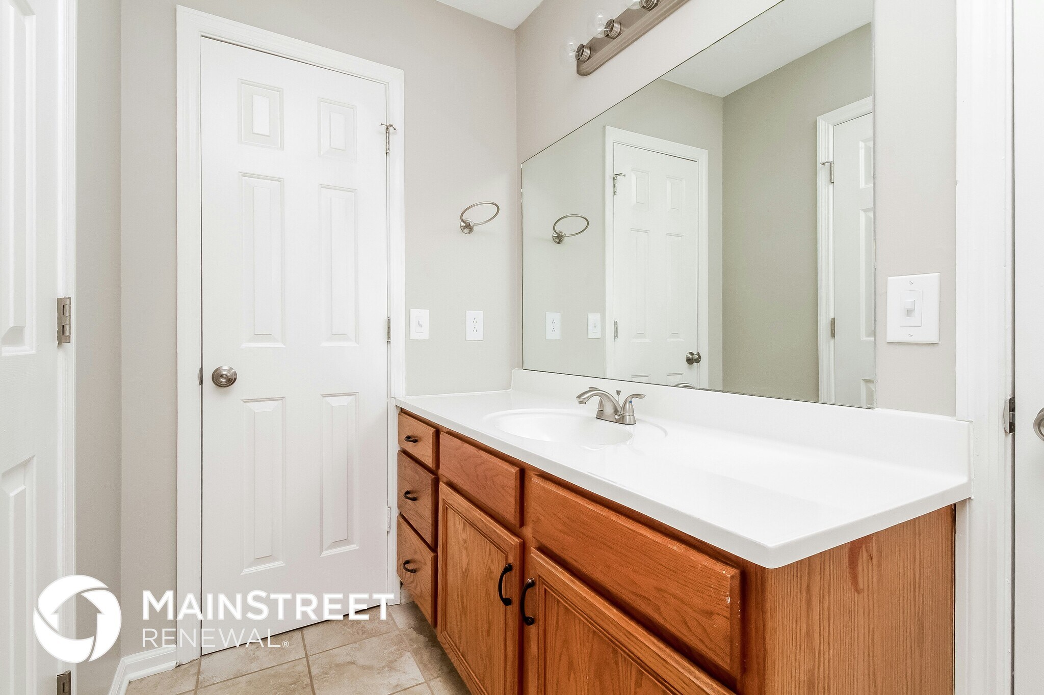 Building Photo - 713 Alisa Cove