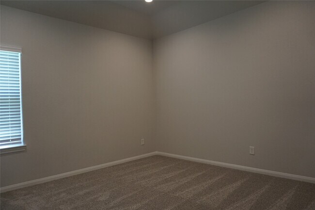 Building Photo - 11893 E Gate Dr