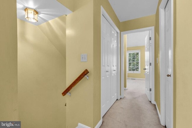 Building Photo - 9354 Sombersby Ct