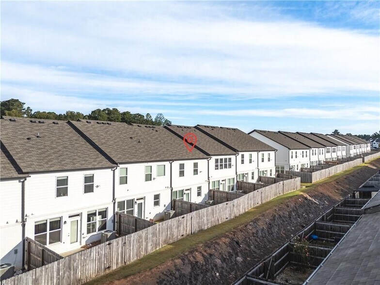 Building Photo - 124 Auburn Wds Dr