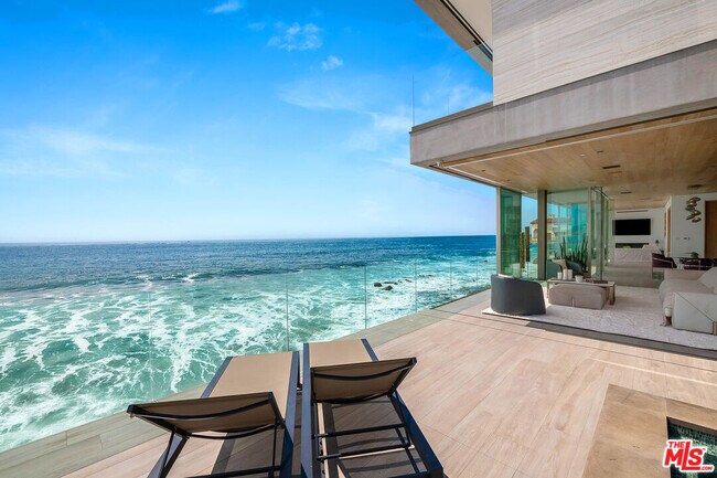 Building Photo - 24300 Malibu Rd