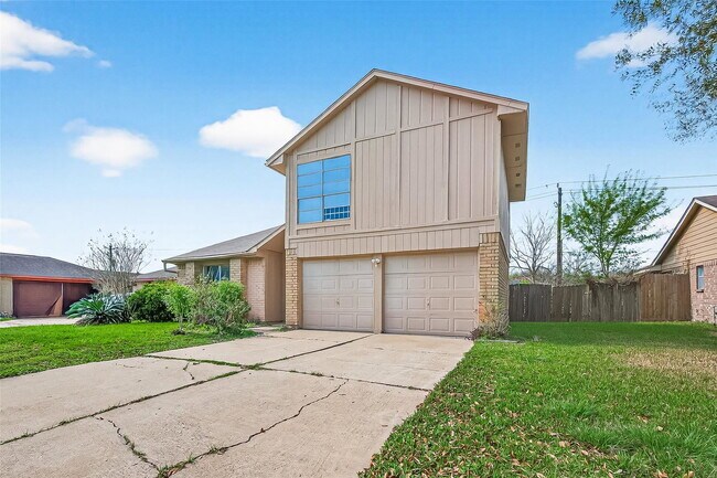Building Photo - Beechbend Drive, Missouri City, TX 77489 - 4 BR 2.5 BA single-family home
