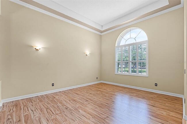 Building Photo - 4905 Legacy Oaks Dr