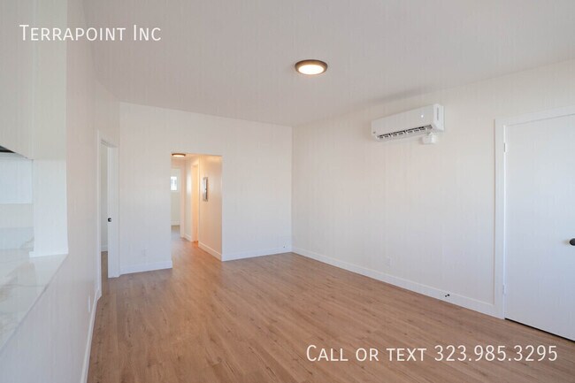 Building Photo - 825 W 167th St