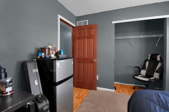 Building Photo - 224 Rockmill St