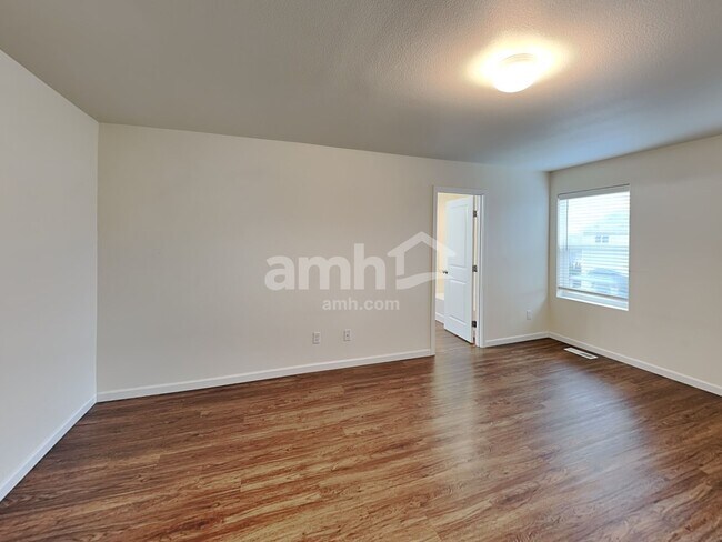 Building Photo - 1950 NW 23rd St