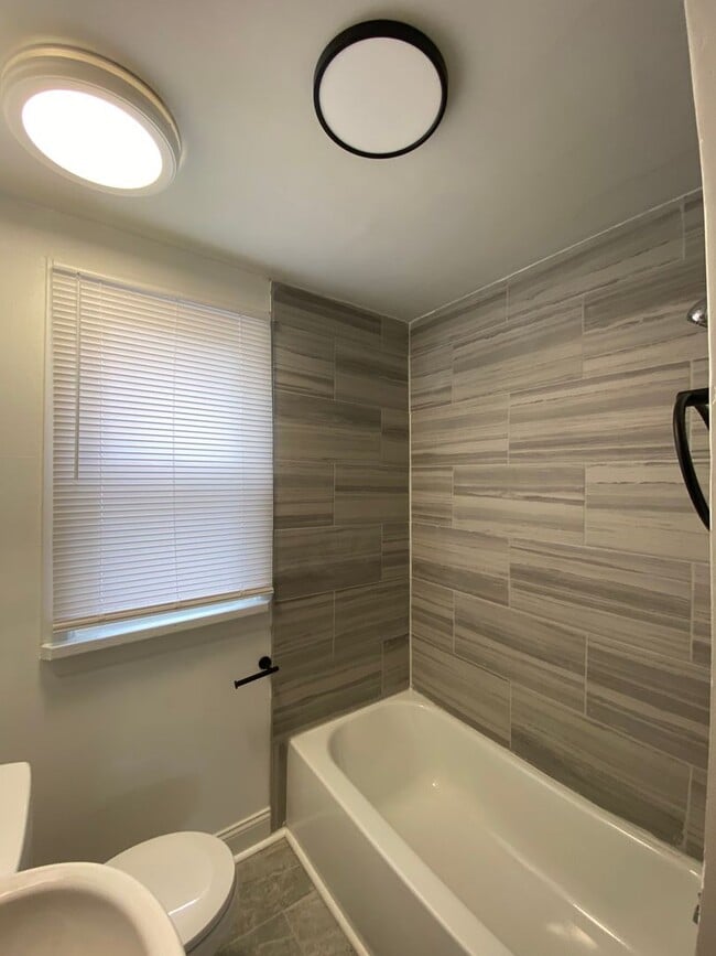 Building Photo - Recently Updated Two Bedroom Home Minutes ...