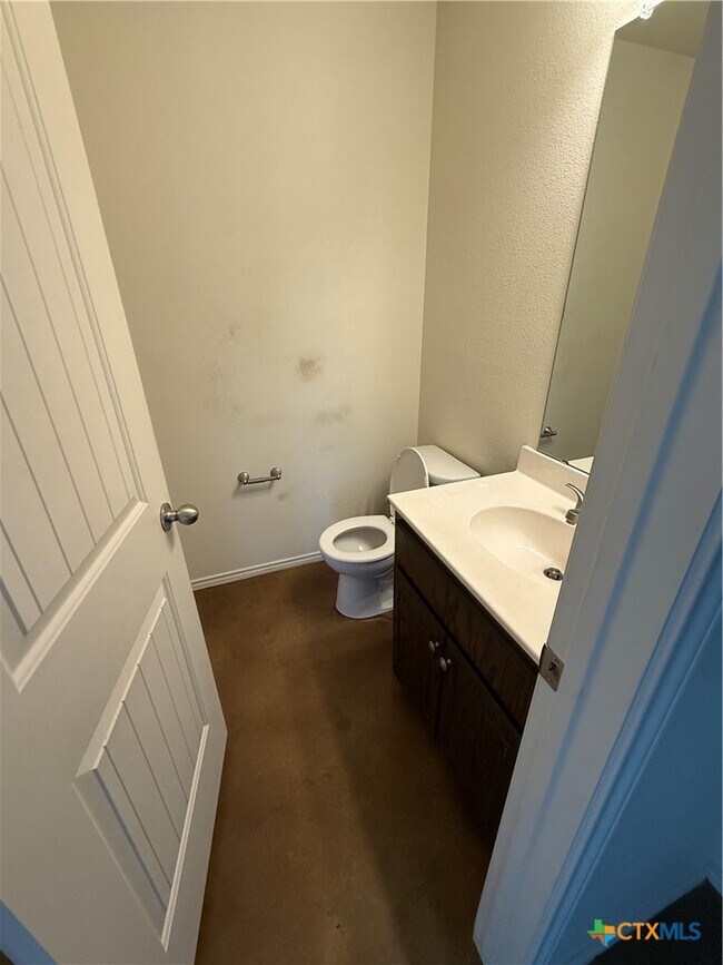 Building Photo - 4405 Texas Rangers Dr