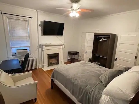 1st Bedroom (2nd Floor) - 1228 Cherokee Rd