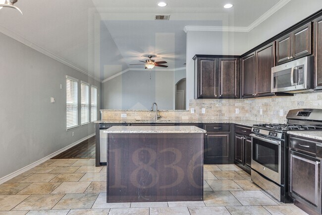 Building Photo - 4505 Chestnut Meadows Bend