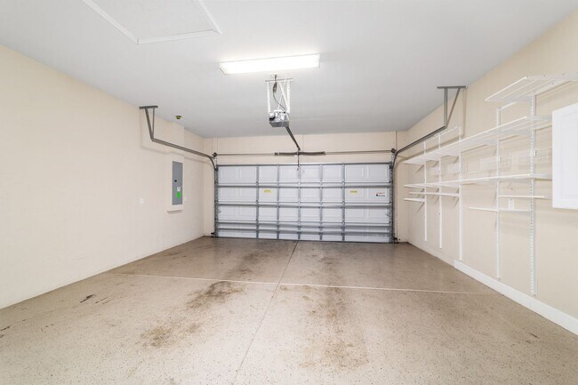 Building Photo - 6606 SW 91st Cir