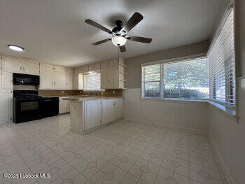Building Photo - 8302 I-27