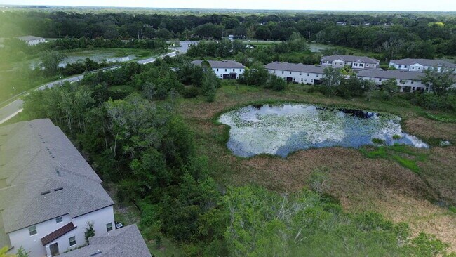 Building Photo - 23244 Willow Glen Way