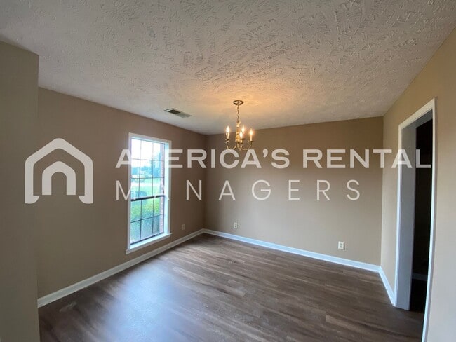 Building Photo - Home for rent in Montgomery!!! Coming Soon!!!
