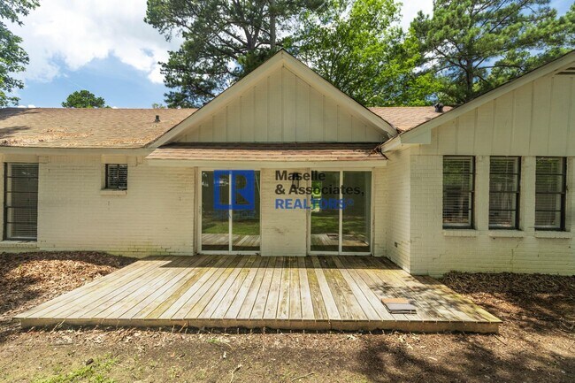 Building Photo - 107 Cumberland Rd