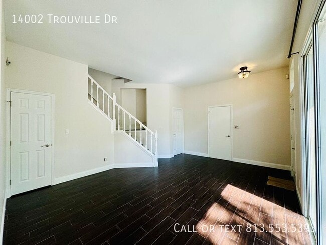 Building Photo - 14002 Trouville Dr