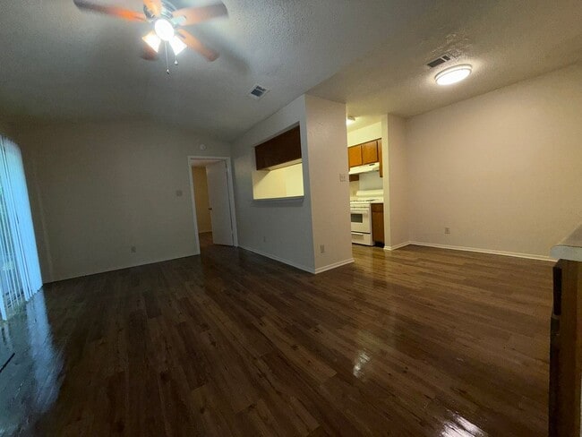 Building Photo - 12812 Tomanet Trail