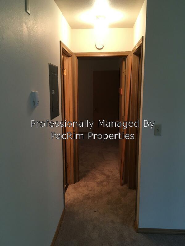 Building Photo - 1019 E 12th Ave