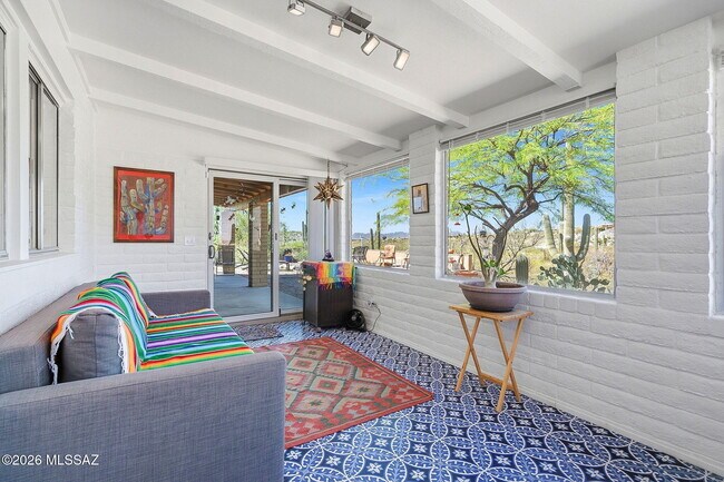 Building Photo - 6745 N Quartzite Canyon Pl