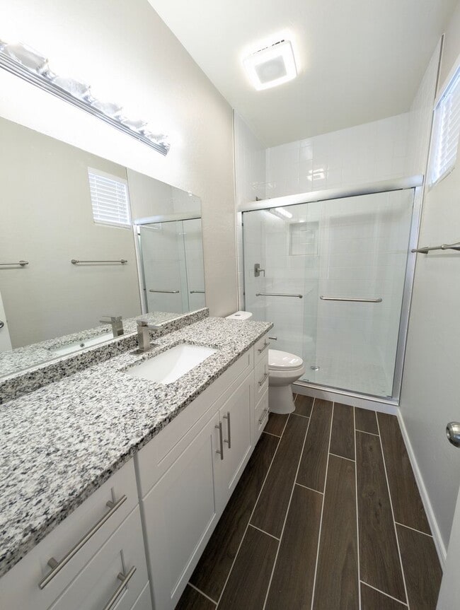 Building Photo - REMODELED - LIKE NEW - IN CHAPARRAL ESTATE...