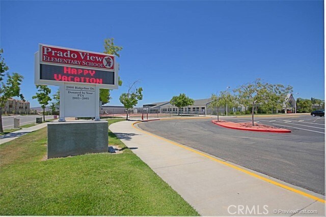 Building Photo - 2985 Amber Dr