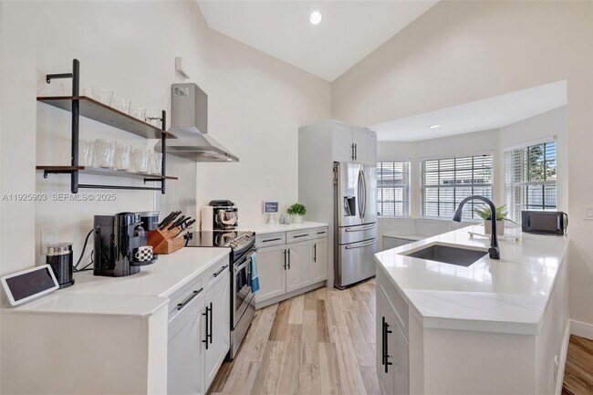 Building Photo - 396 Bedford Ave